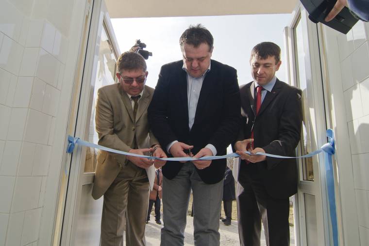 Átadták az új vízvizsgáló laboratóriumot