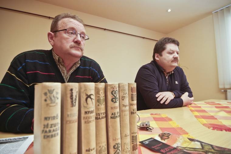 Hazahozzák Nyirő József hamvait