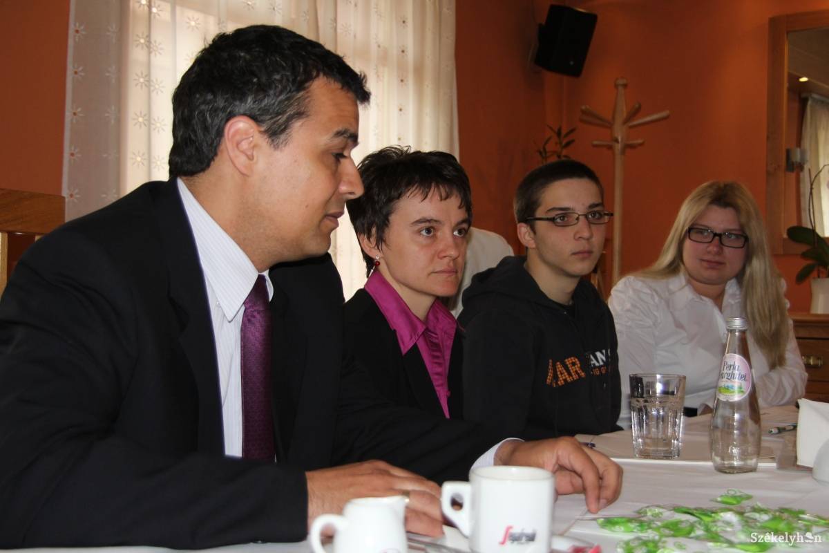 &bullet;  Fotó: Simon Eszter