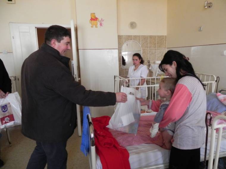 Ajándék a betegeknek