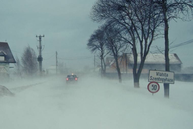 Ítéletidő tombolt – ezer iskolás maradt otthon