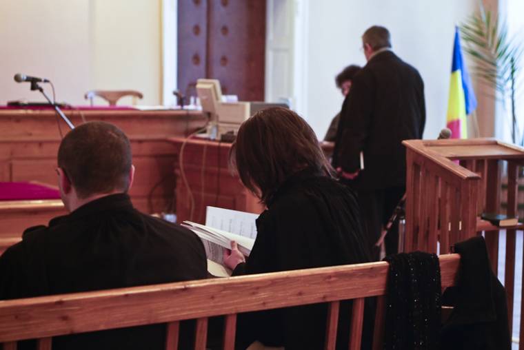 Kihallgatták a bántalmazókat