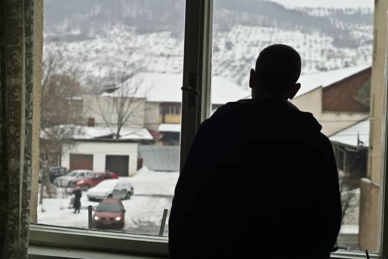 Házi őrizetben a drogkereskedelemmel gyanúsított férfi