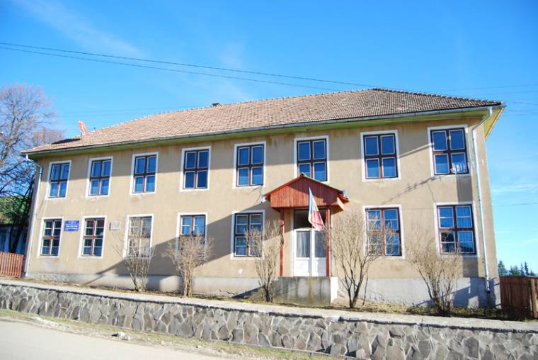 Iskolai felszereléseket kap Székelyvarság