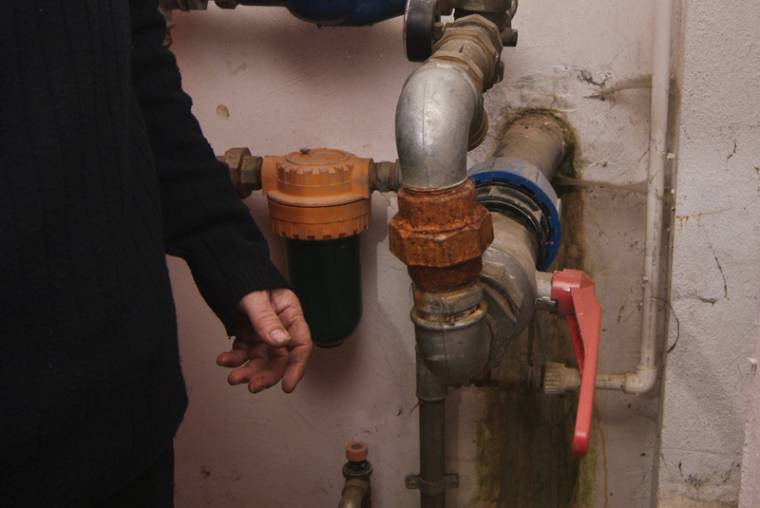 Feltörték a lepecsételt vízcsapot