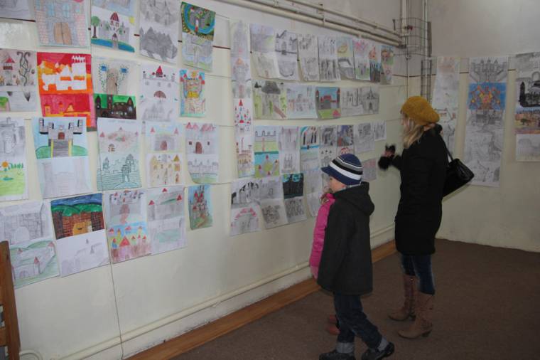 Álomvár majd nyolcszáz diáktól