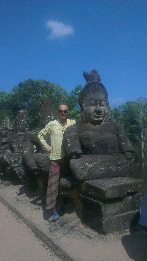 Góbéságok a nagyvilágban – Göröngyös út után családi karácsony