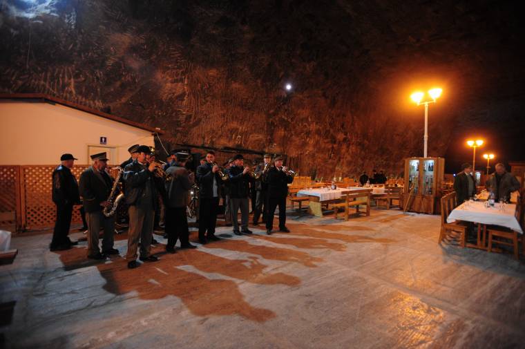 Hárommillió eurós beruházás a parajdi sóbányában