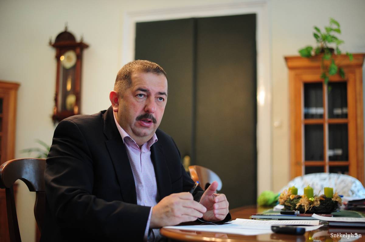 &bullet;  Fotó: Thomas Campean