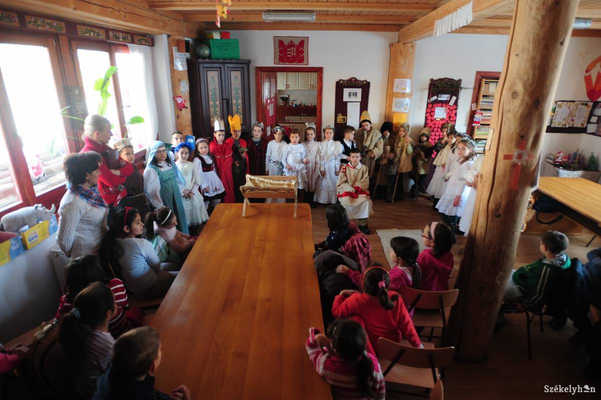 &bullet;  Fotó: Thomas Campean