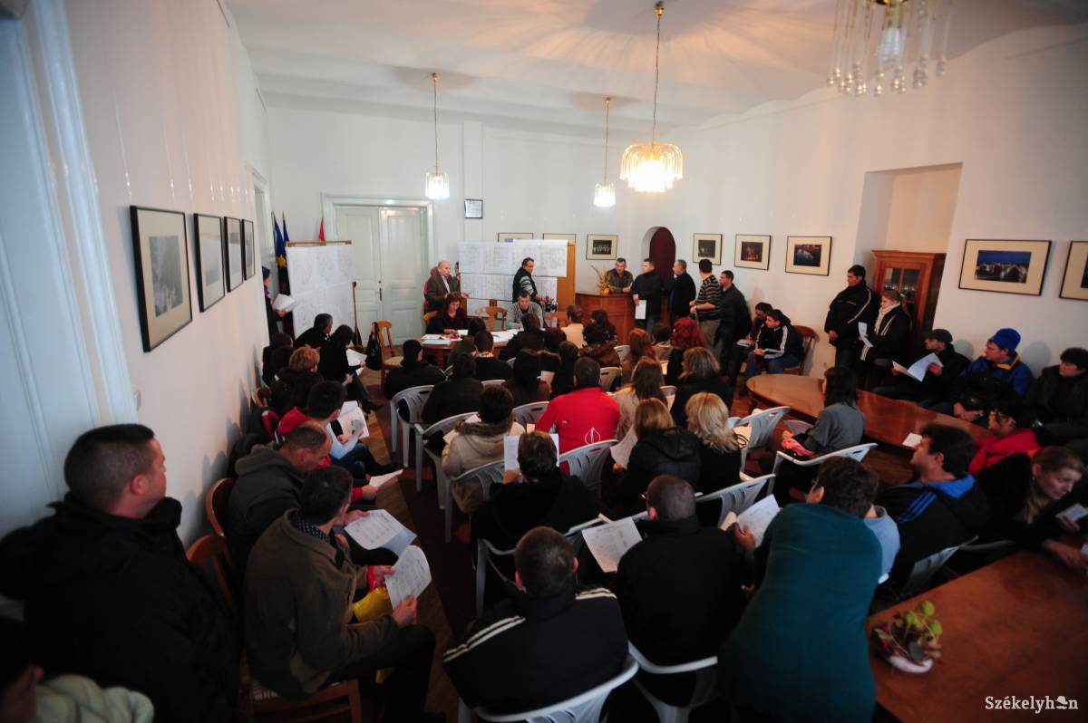 &bullet;  Fotó: Thomas Campean