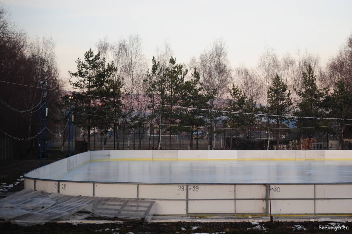 &bullet;  Fotó: Thomas Campean