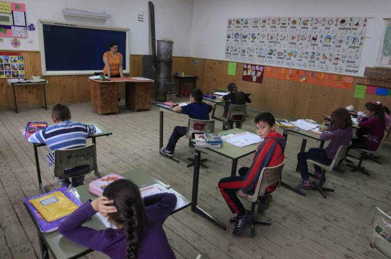 Bukarestben döntenek a kis létszámú osztályok sorsáról