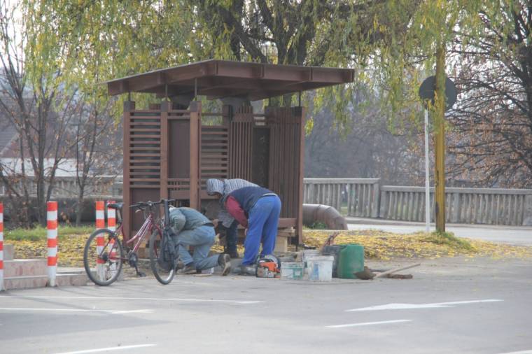 Több buszváró fülkét helyeznének ki
