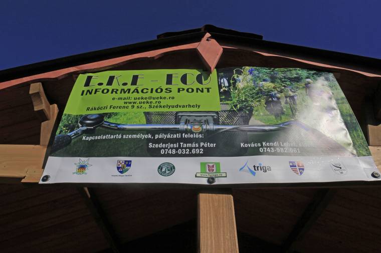 Információs pont és hegyi kerékpárút készült