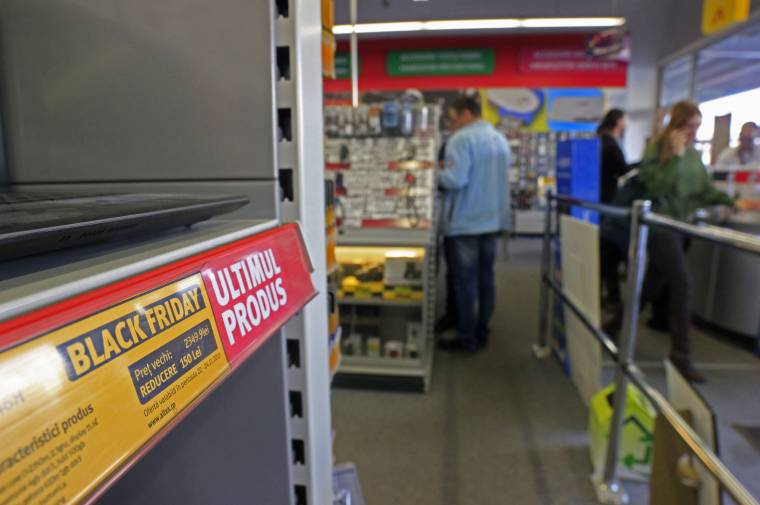 „Időtlenné” vált a fekete péntek Romániában