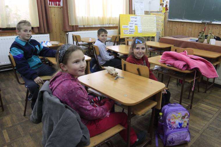 Leépítések és osztályok összevonása a tanügyben