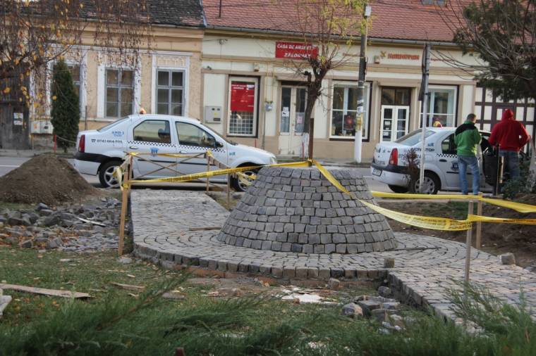 Világháborús emlékhely Keresztúron