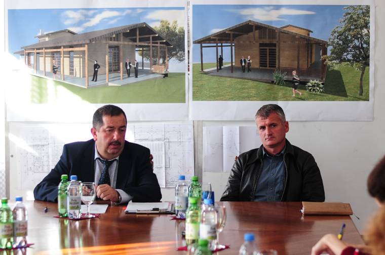 Ravatalozót építenének Udvarhelyen