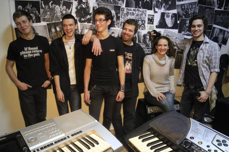 Öt rocker és a nő