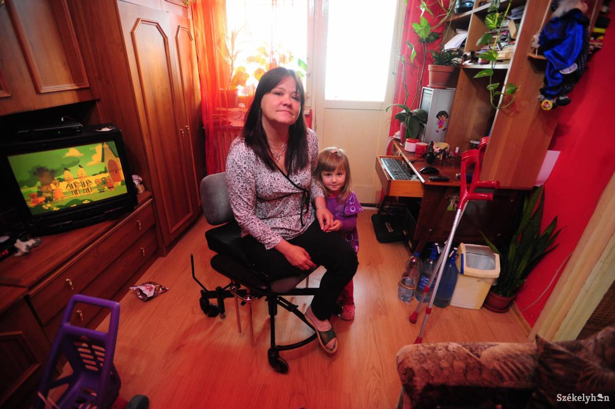 &bullet;  Fotó: Thomas Câmpean