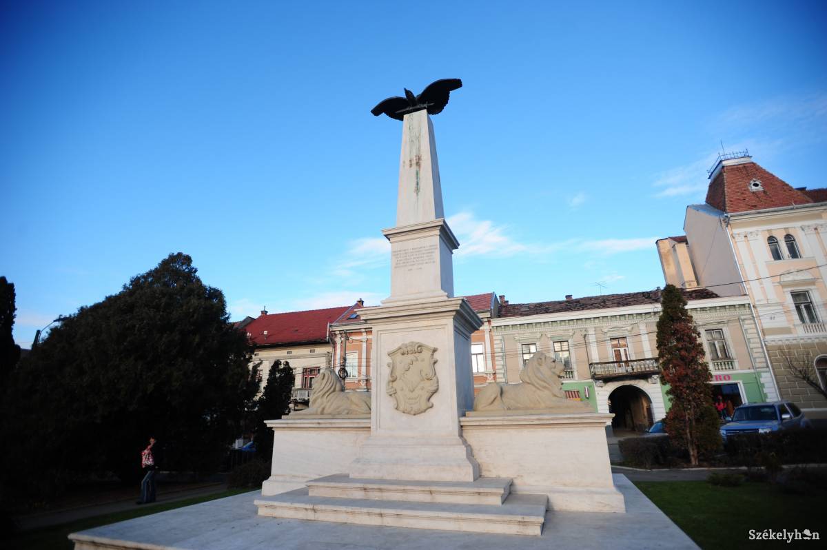 &bullet;  Fotó: Thomas Campean