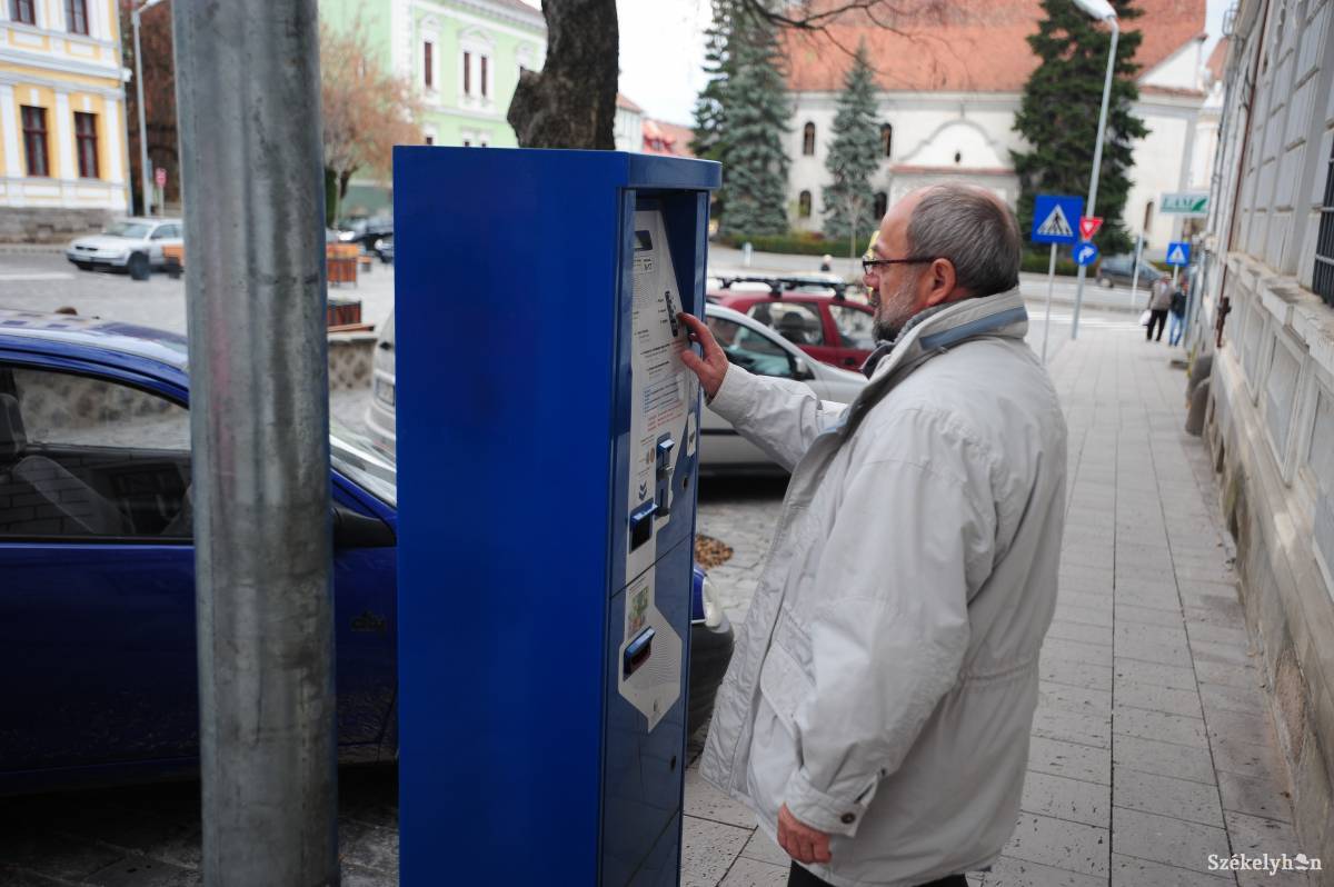 &bullet;  Fotó: Thomas Campean