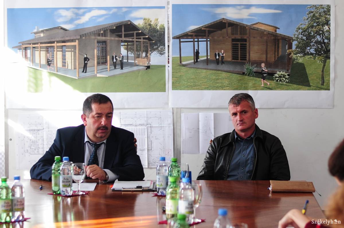 &bullet;  Fotó: Thomas Campean