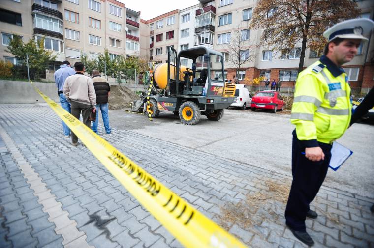 Életét vesztette egy munkás