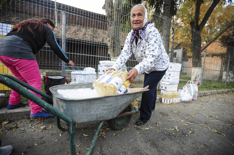 Még átvehető az élelmiszer-támogatás
