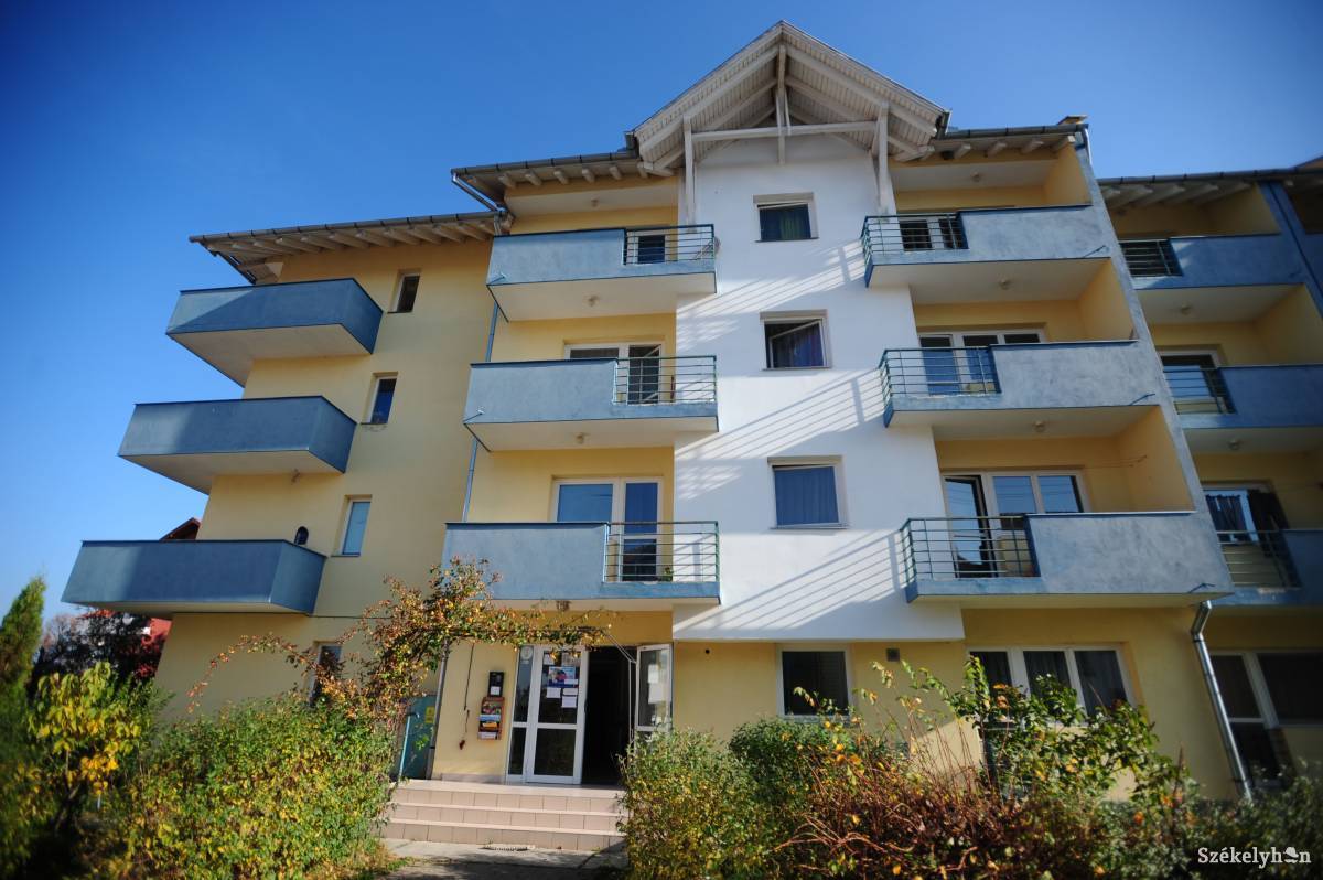 &bullet;  Fotó: Thomas Campean