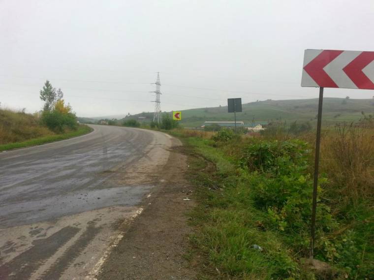 Súlyos baleset Szejkefürdő mellett