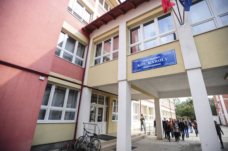 Törleszti adósságát a Kós Károly Szakközépiskola