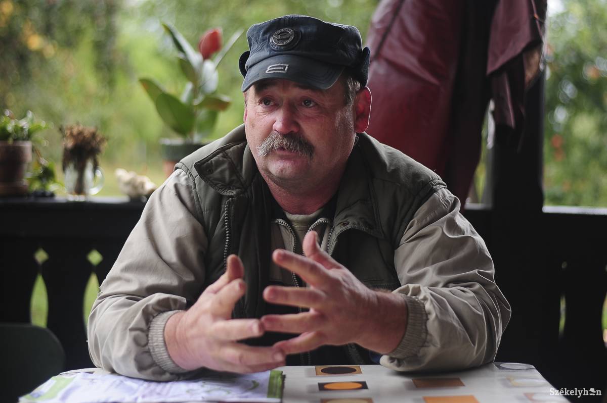 &bullet;  Fotó: Thomas Campean