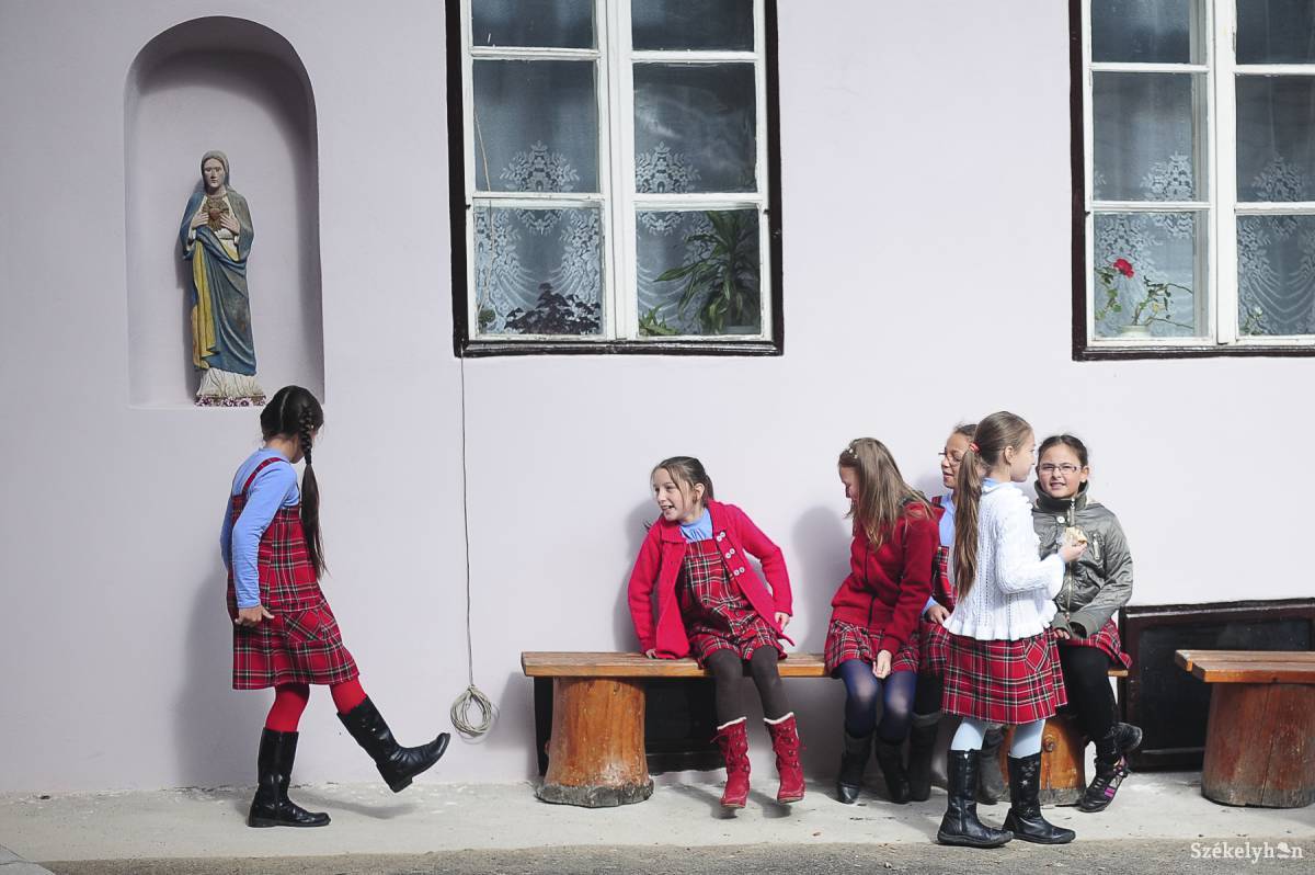 &bullet;  Fotó: Thomas Campean