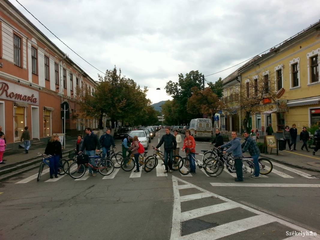 &bullet;  Fotó: Pál Gábor