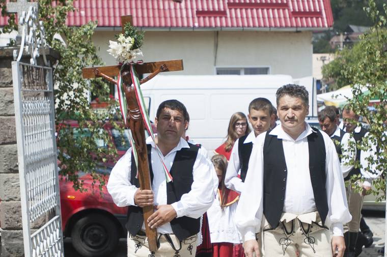 Hármas ünnepet ültek Oroszhegyen