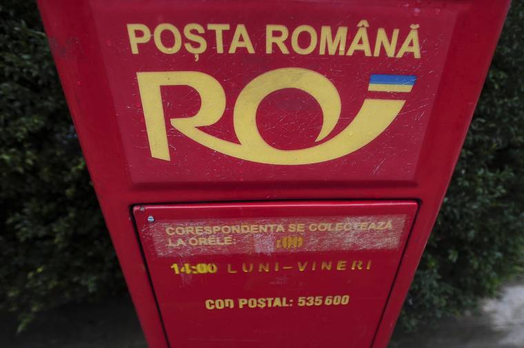 Nagyernyében a postás kétszer csenget – hetente