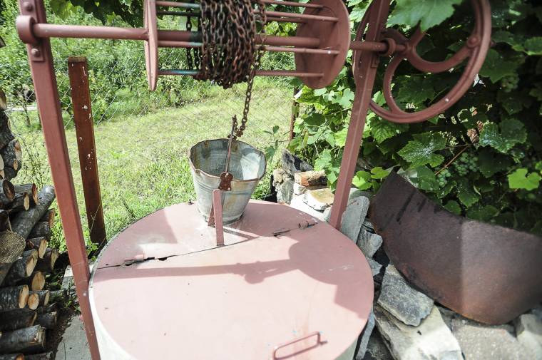 Saját tartályokban „őrzik” a vizet