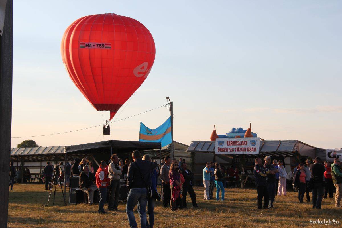 &bullet;  Fotó: Pál Gábor