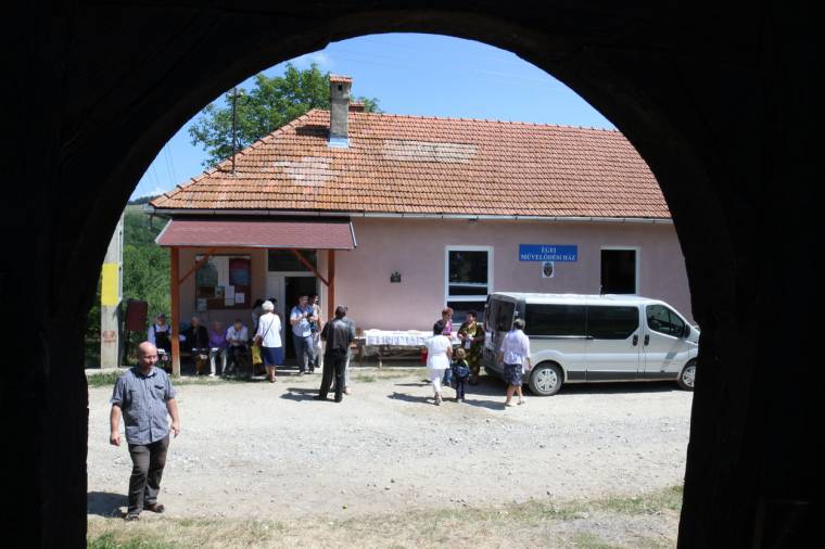 Szabó Mózesre emlékezik Ége