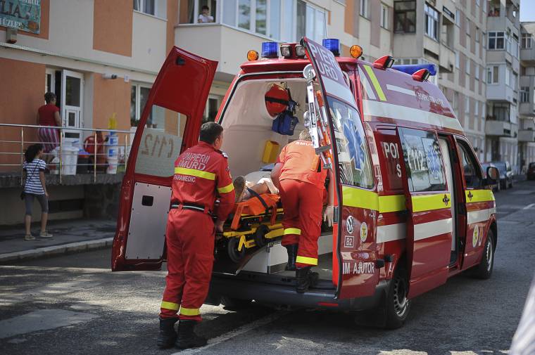 Kígyómarás és motoros balesetek is voltak