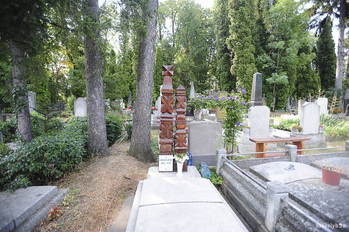 &bullet;  Fotó: Thomas Campean