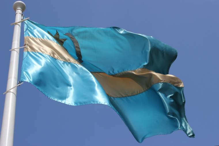 Nem loboghat a székely zászló Sepsiszentgyörgyön