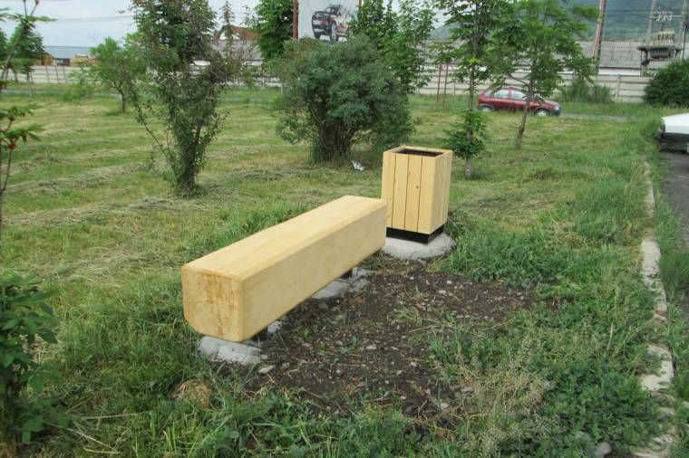 Tovább szépül a Jézus-kápolna tere