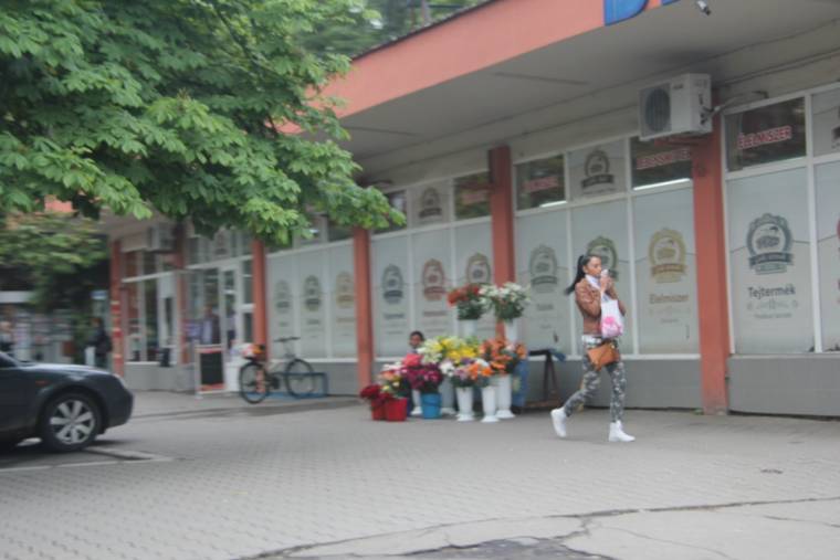 Összeverekedtek az utcán