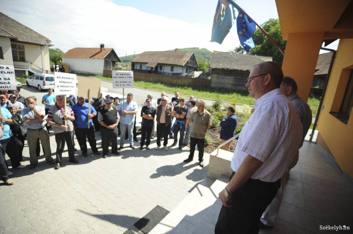 &bullet;  Fotó: Thomas Campean