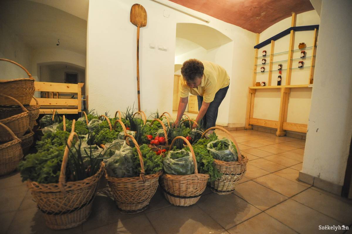 &bullet;  Fotó: Thomas Campean