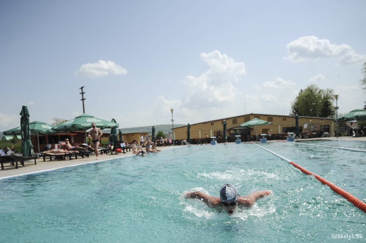 &bullet;  Fotó: Thomas Campean