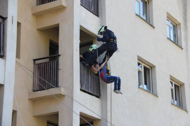 Földrengést szimuláltak a keresztúri tűzoltók